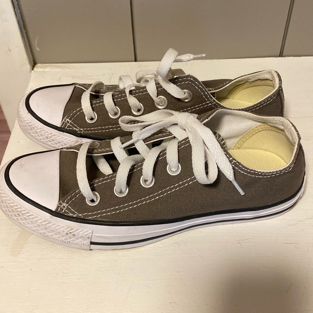 Converse sneakers (unisex)